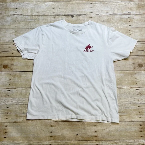 Ariat Men’s Off White Logo Short Sleeve T-Shirt - Picture 1 of 5